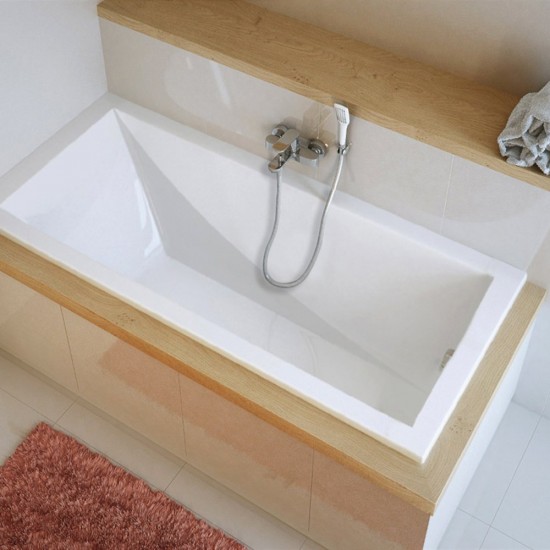 Akrilinė vonia Roth Kubic 150 x 70 cm balta